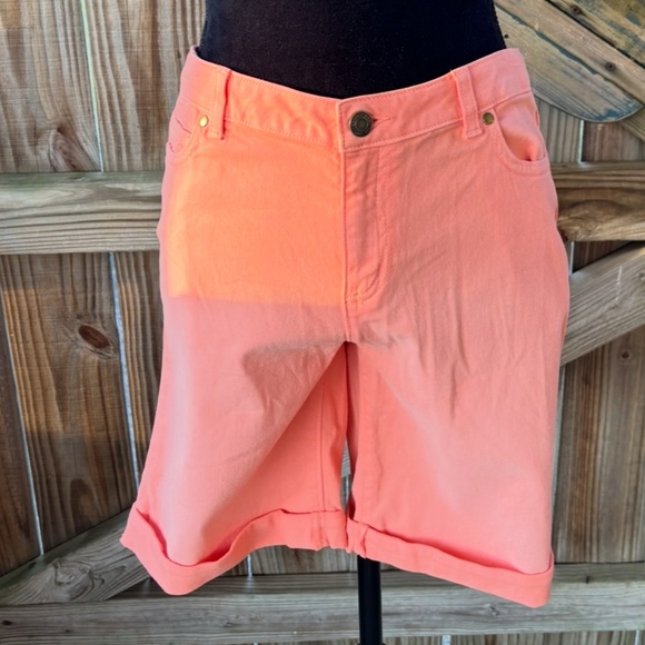 Lands’ End Coral Cotton Plain Front Cuffed Bermuda Shorts Size 14 - Picture 1 of 6